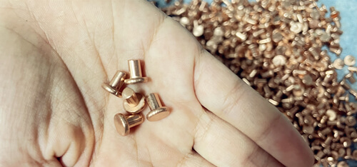 Copper rivets ship to Romania